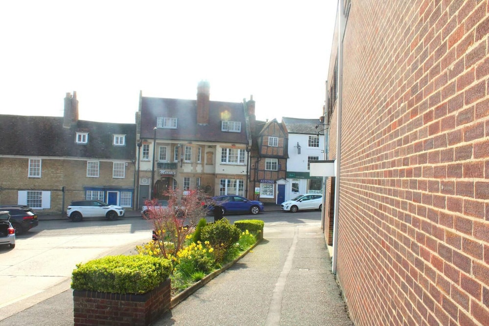Photo 34