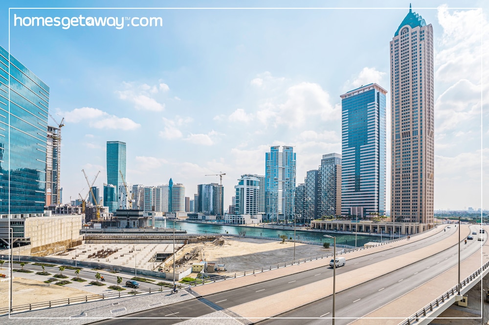 HomesGetaway - Cozy 1BR in Zada Tower