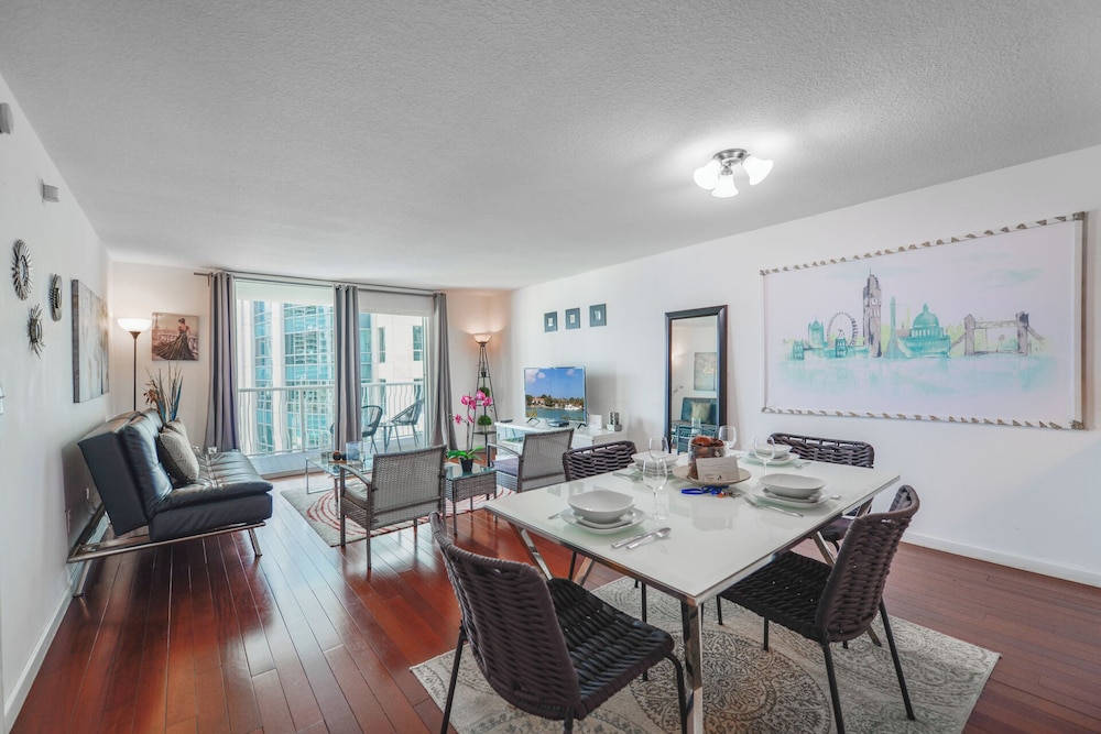 Modern Condos Located in Brickell