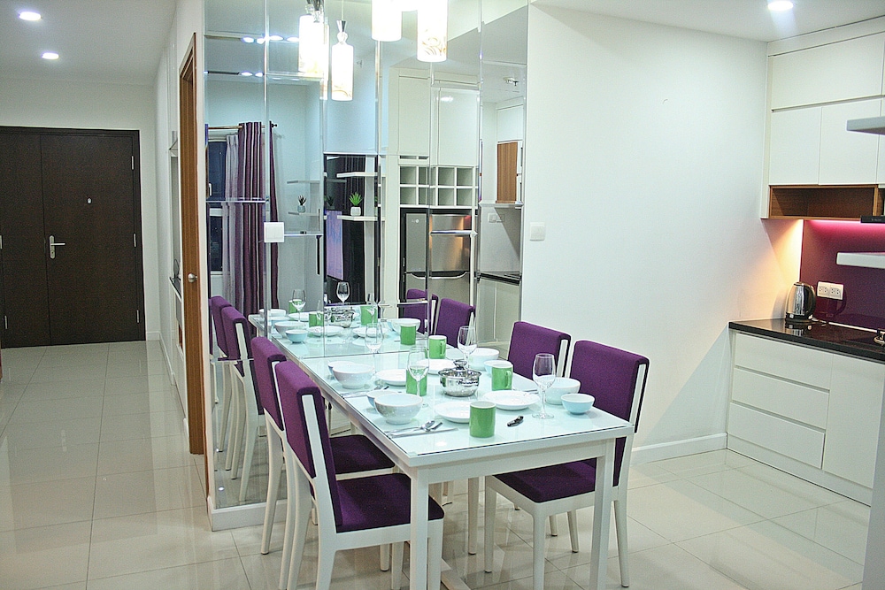 Sunrise City Luxury New 2bed2bath SW POOL1