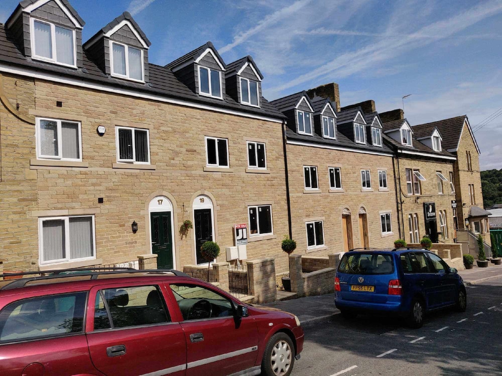 Bradford City Apartments Flat 74