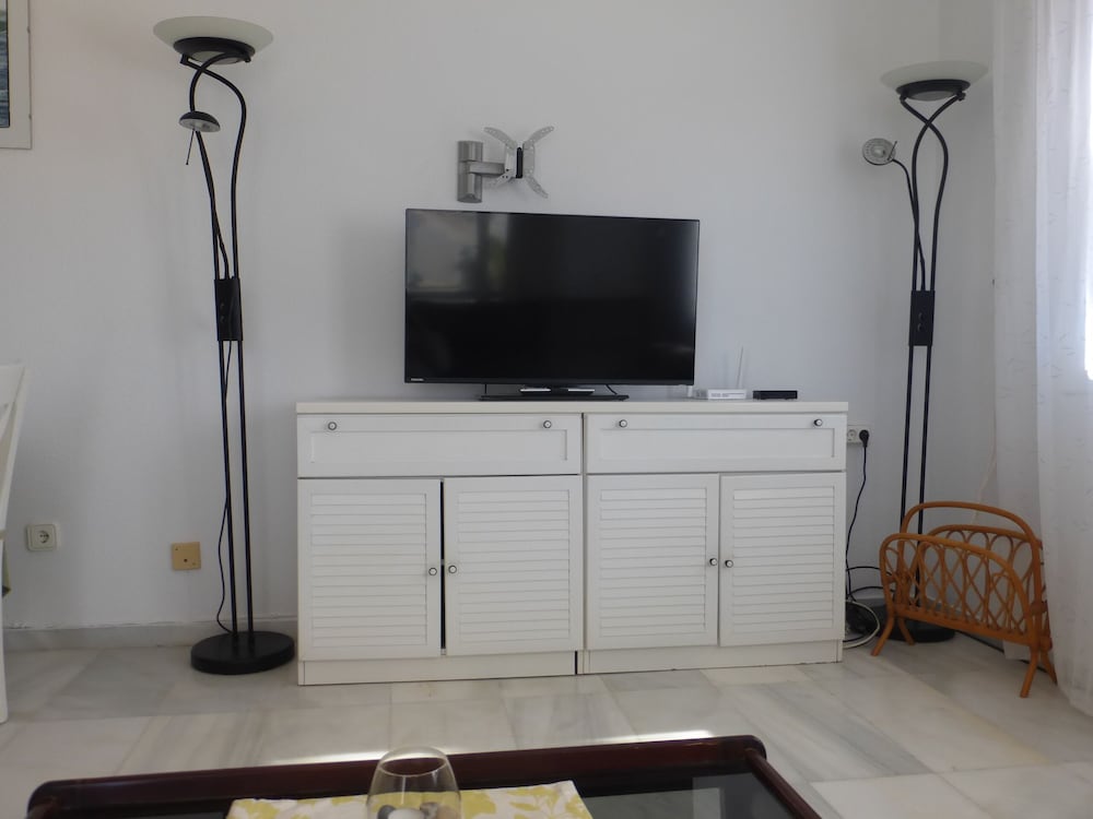 Nice 2 Bedroom Apartment