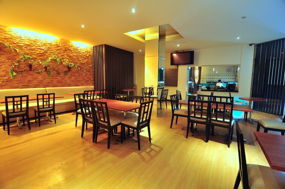 Cebu Vacations - Dynasty Tourist Inn - Property Image 120