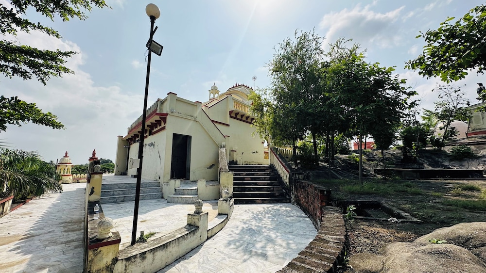 Rajgadhh Palace Resort