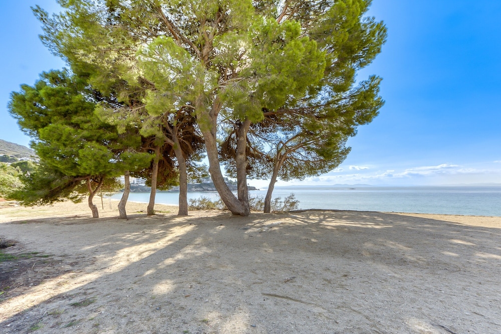 Apartment in Roses Near Beach