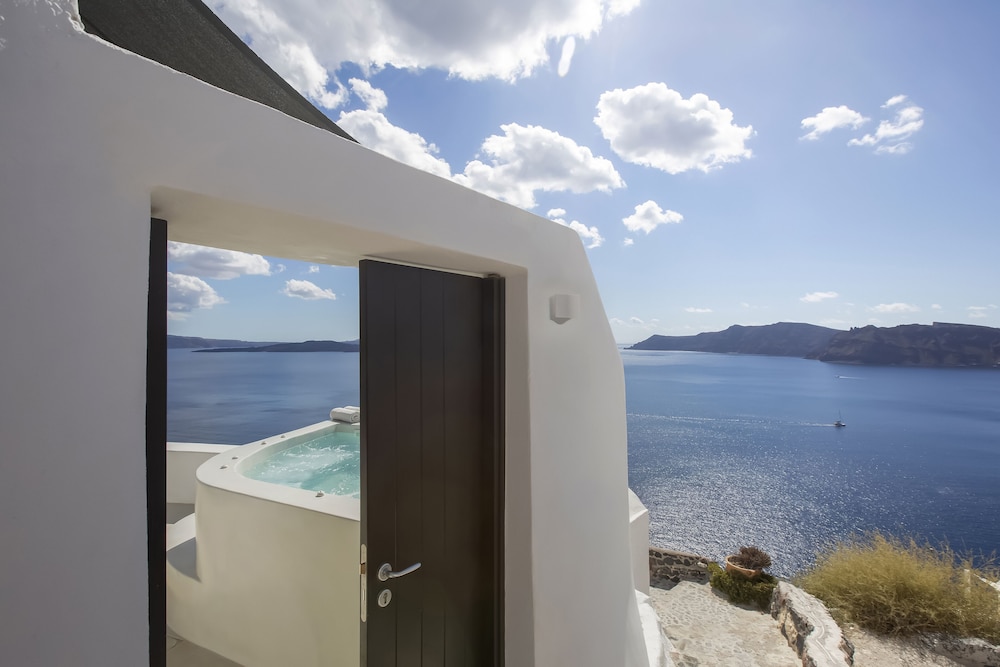 Apanema Cavehouses by Otium Villas photo 5