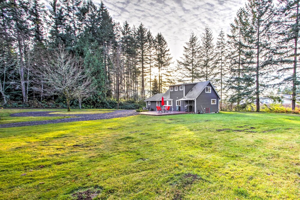 Peacock Hill Retreat on 1 Acre, 1 Mi to Harbor view 3