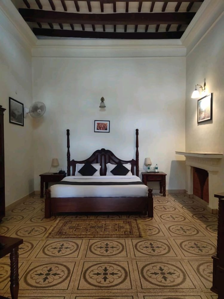 Bliss & Co Manor Mussoorie