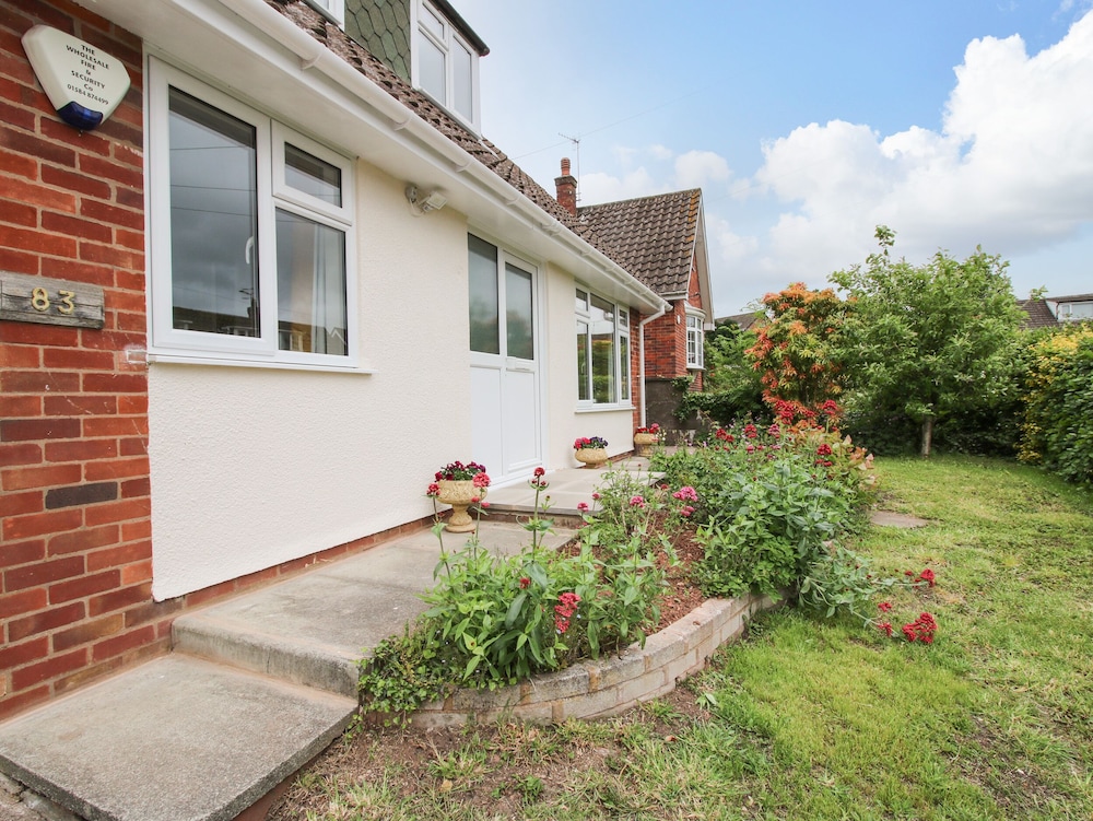 83 Greenacres