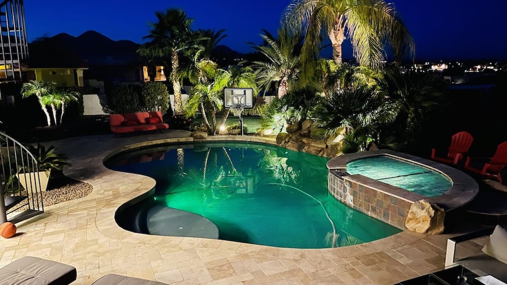 Luxury Contemporary Sanctuary w/ Pool and Views!