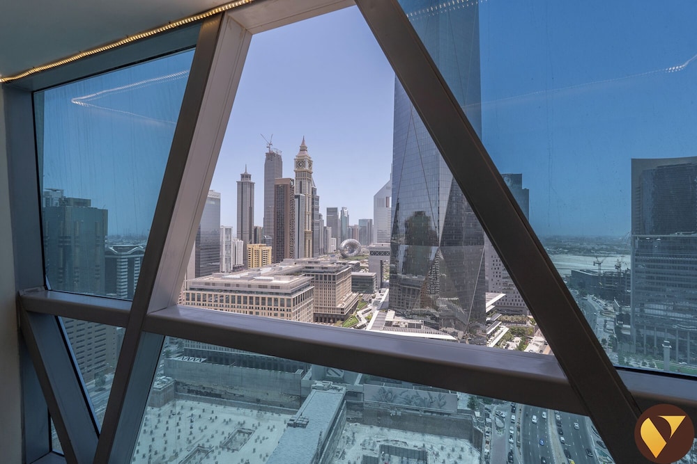 Park Tower DIFC View of Future Museum