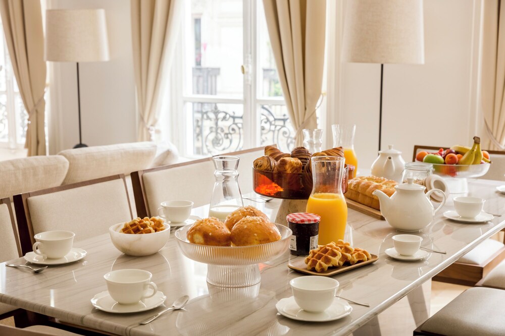 Merveil Luxury Suites - Opera I-II
