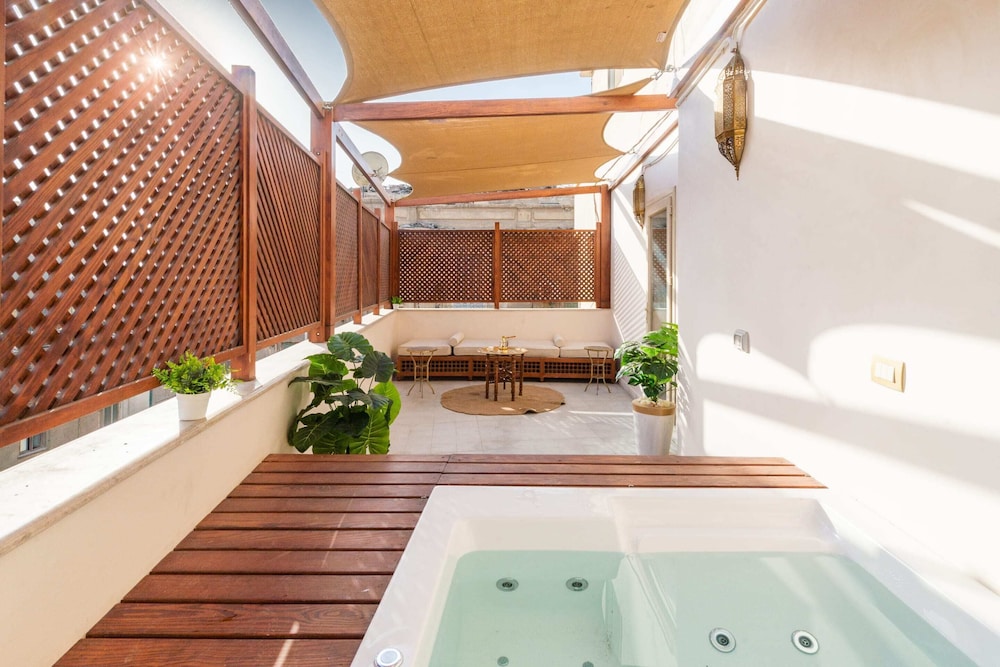 Marrakesh 1bdr w/ Jacuzzi Terrace @ Downtown Cairo
