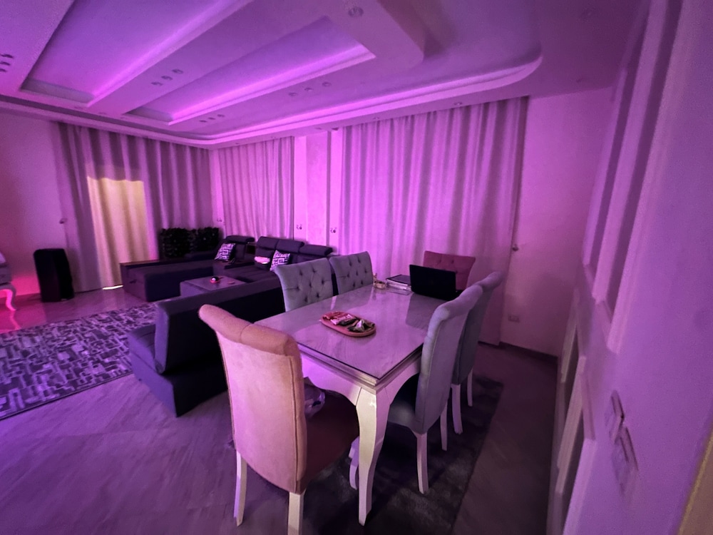 The Privacy Villa