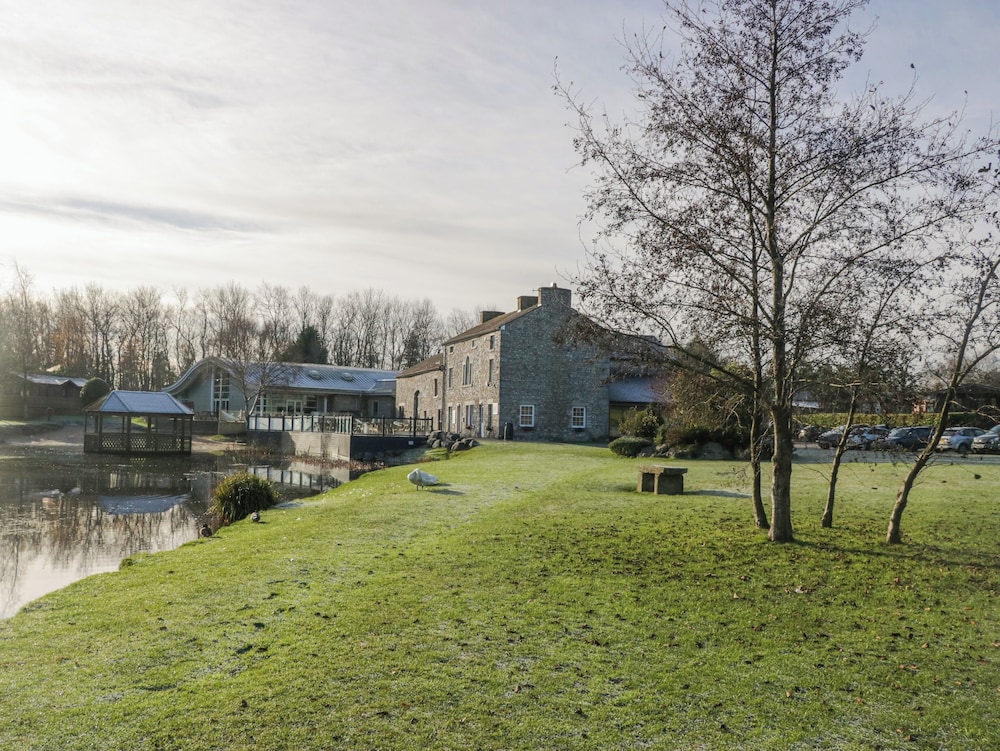 The Three Bears Lodge, Coniston Drive 11