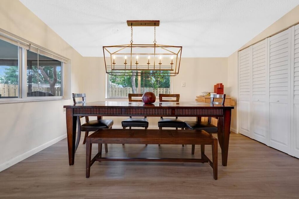 Fort Lauderdale Vacations - Yellow House in Davie - Property Image 13