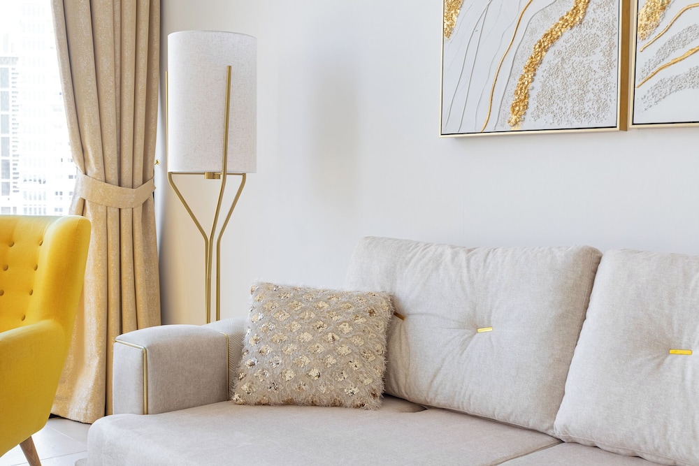SIMPLY COMFORT Modern 1Br Heart of Dubai