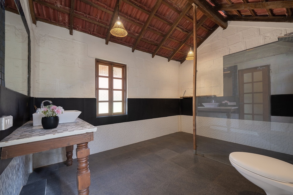Echor Avontade Pool Villas Anjuna Goa