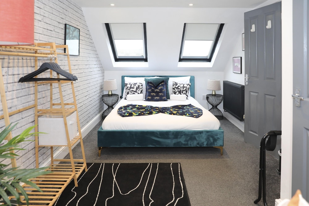 Hove and Away With Garden By My Getaways