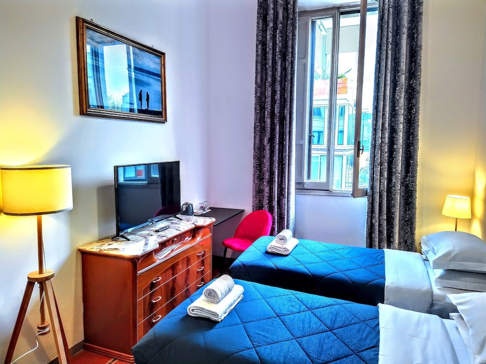NIK King Rooms