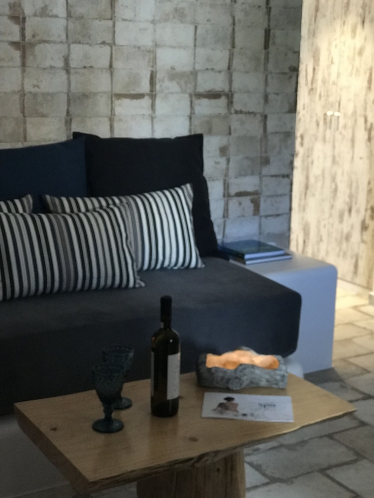 Elia Residences Santorini