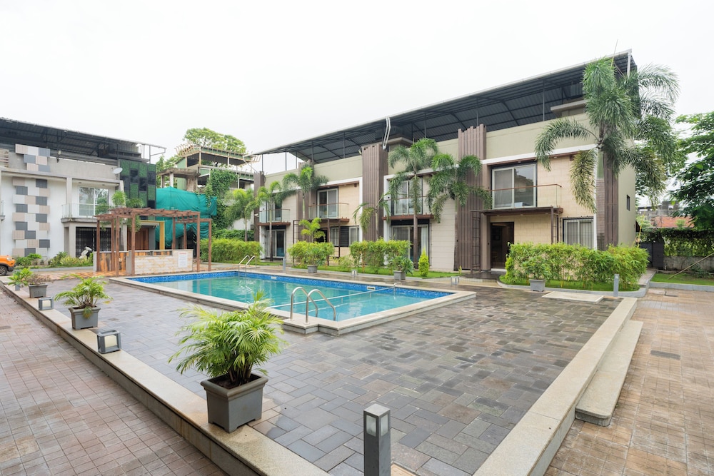 Alaya Stays - Imperial Mystara 5BHK near Khandala Hills