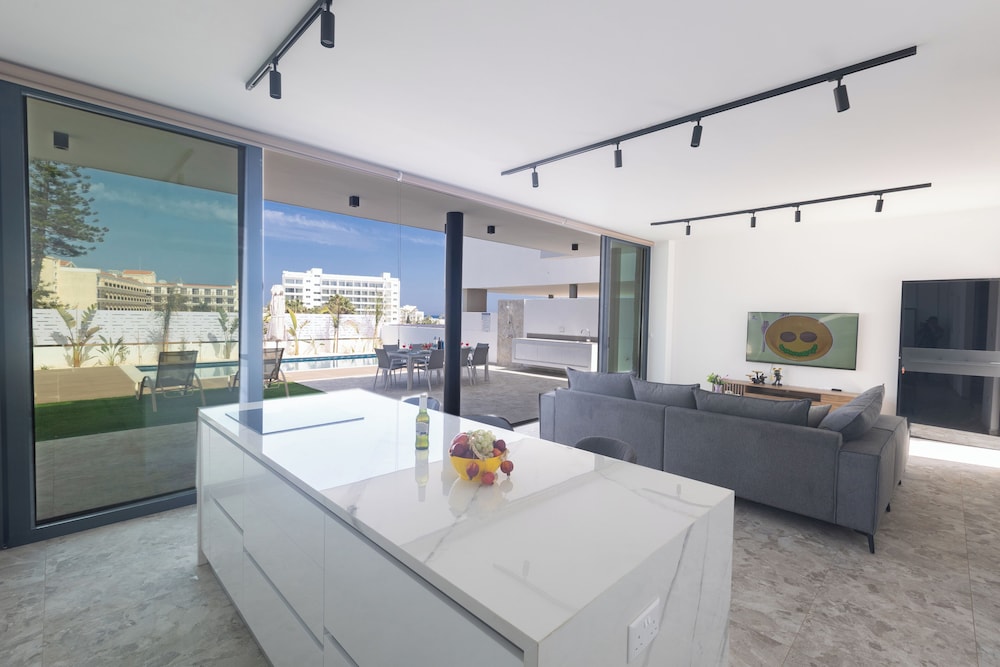 Protaras Aqua Villa Aq05