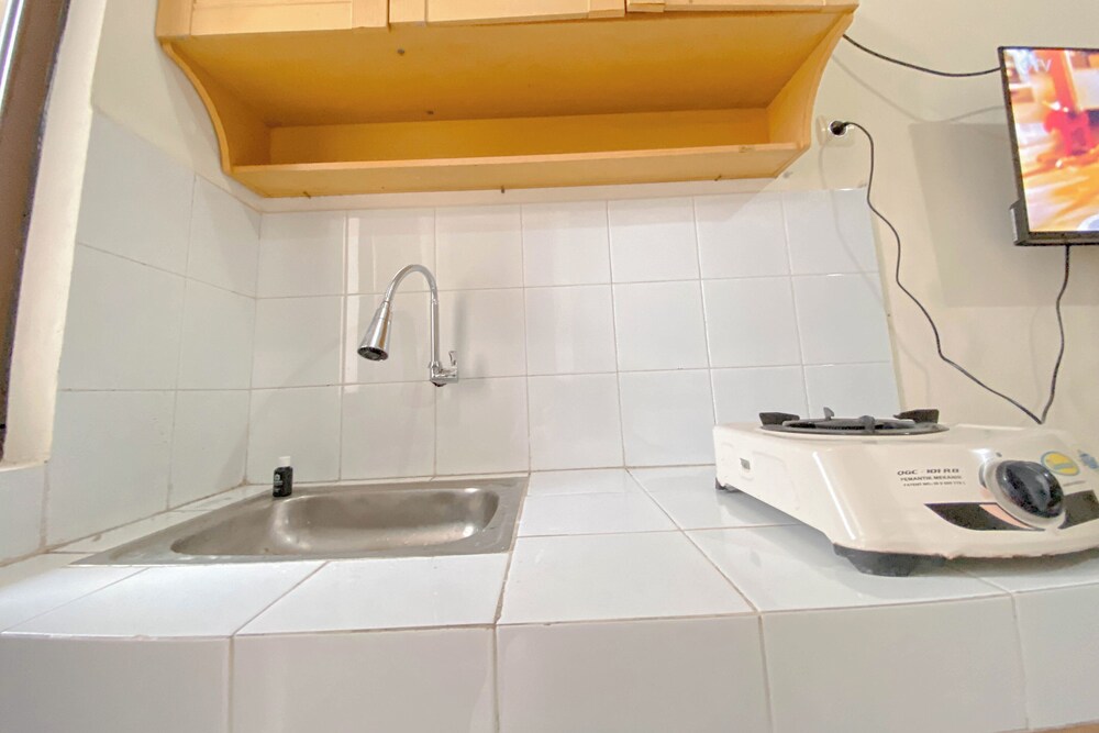 Comfy Studio at Gateway Ahmad Yani Cicadas Apartment