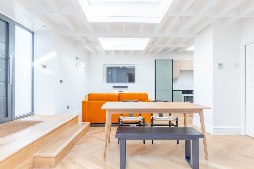 Luxuriously Compact 1BD Eco Home Clapham Common!