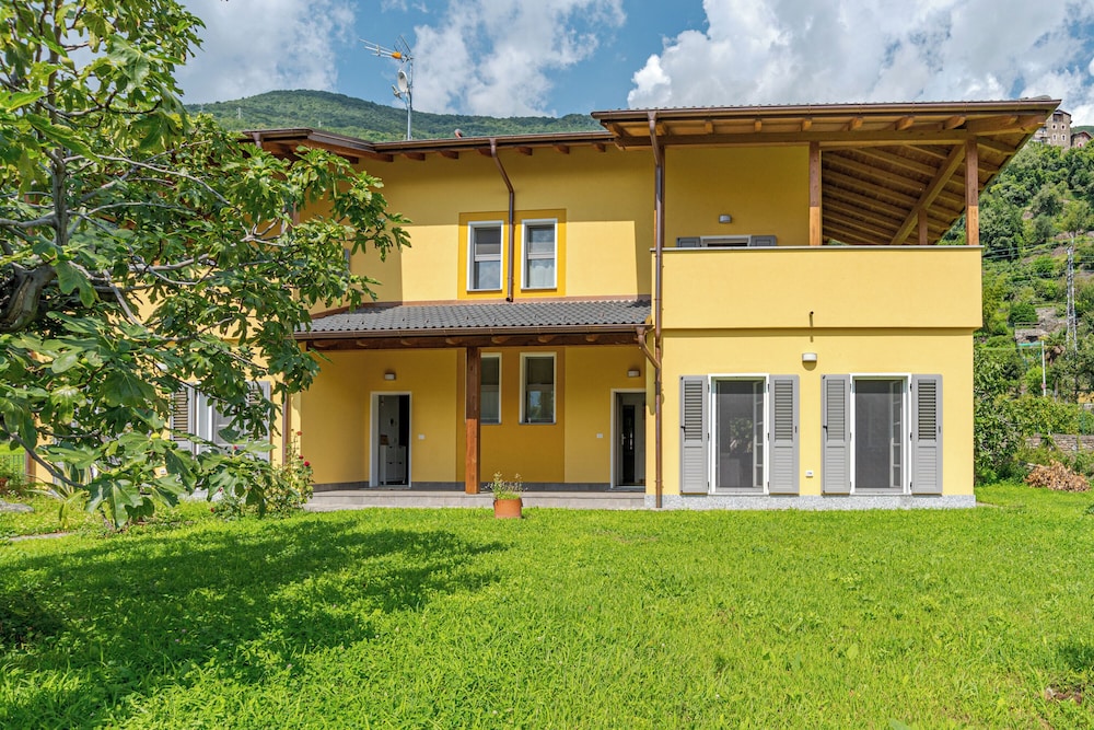 Casa Veligato 2 view 5