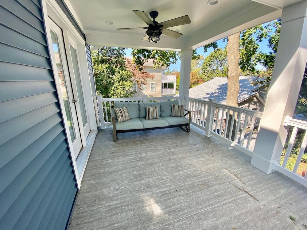 Laurel Street 114