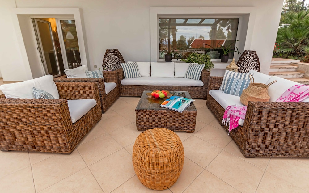 Danai's Secluded Paradise - Azure Coastal Dreams view 5