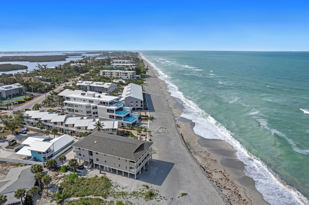 Gulf View Condominiums
