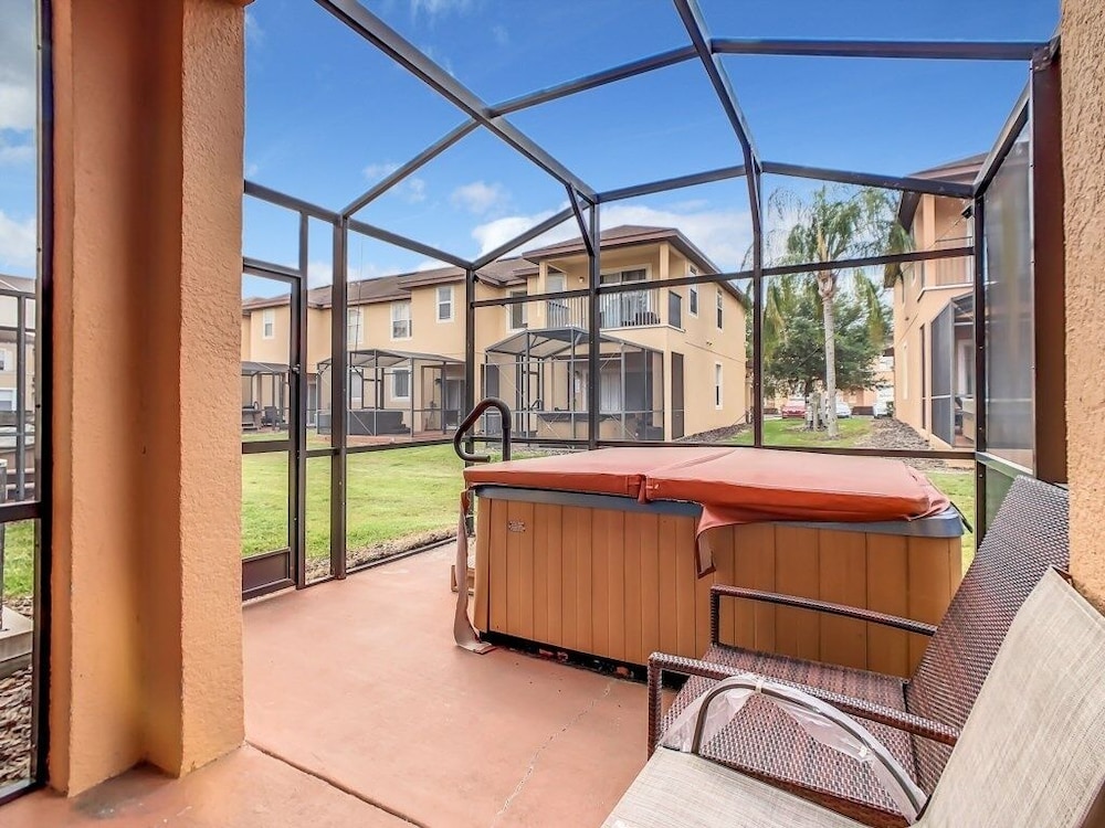 4br Home W Hottub In Regal Oaks Resort Near Disney 4 Bedroom Townhouse