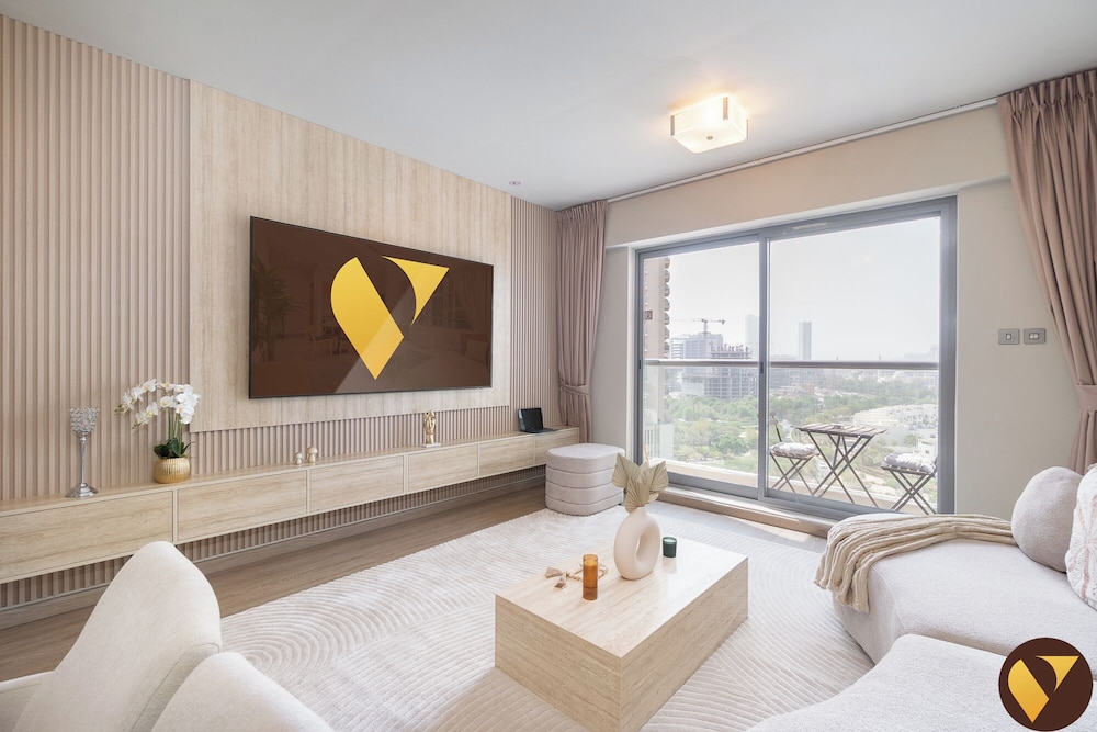 Stylish Peaceful in JVC full Amenities