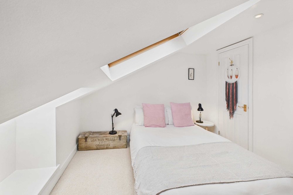 Host Stay Salty Place
