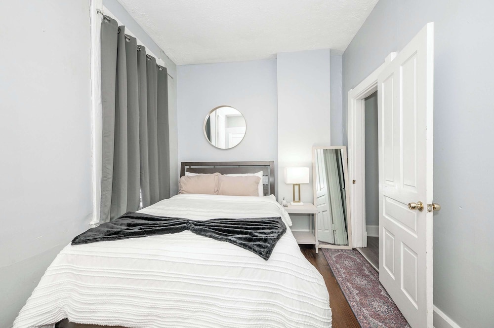 Queen City Suites For 7