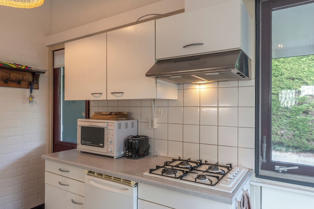Holiday Home in Park De Watersnip Near Beach