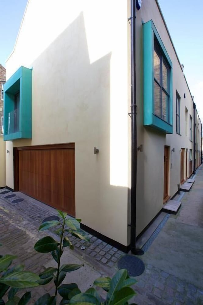 Miles Place Marylebone by Viridian Apartments