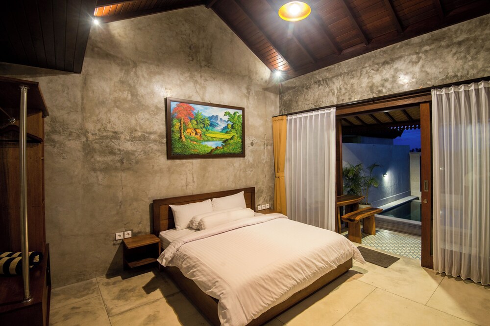 Om Villas Kedungu
