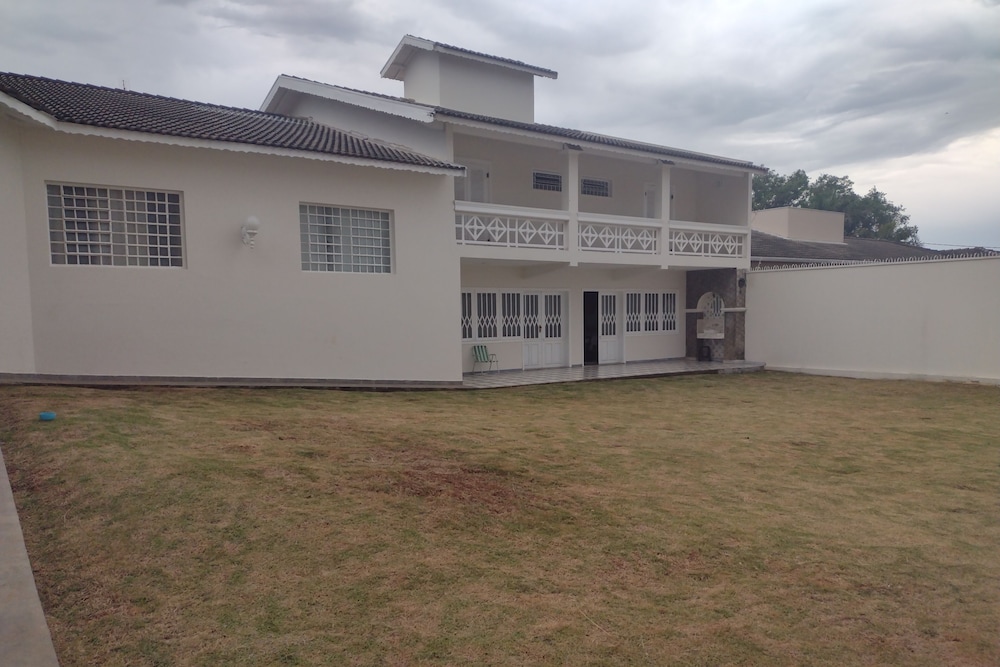 Acomodações Anfitriã