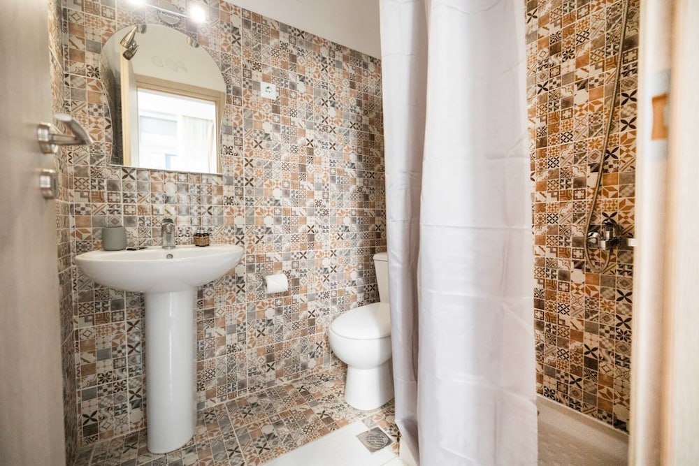 Amazing Morningside 2 Bedroom Apartment