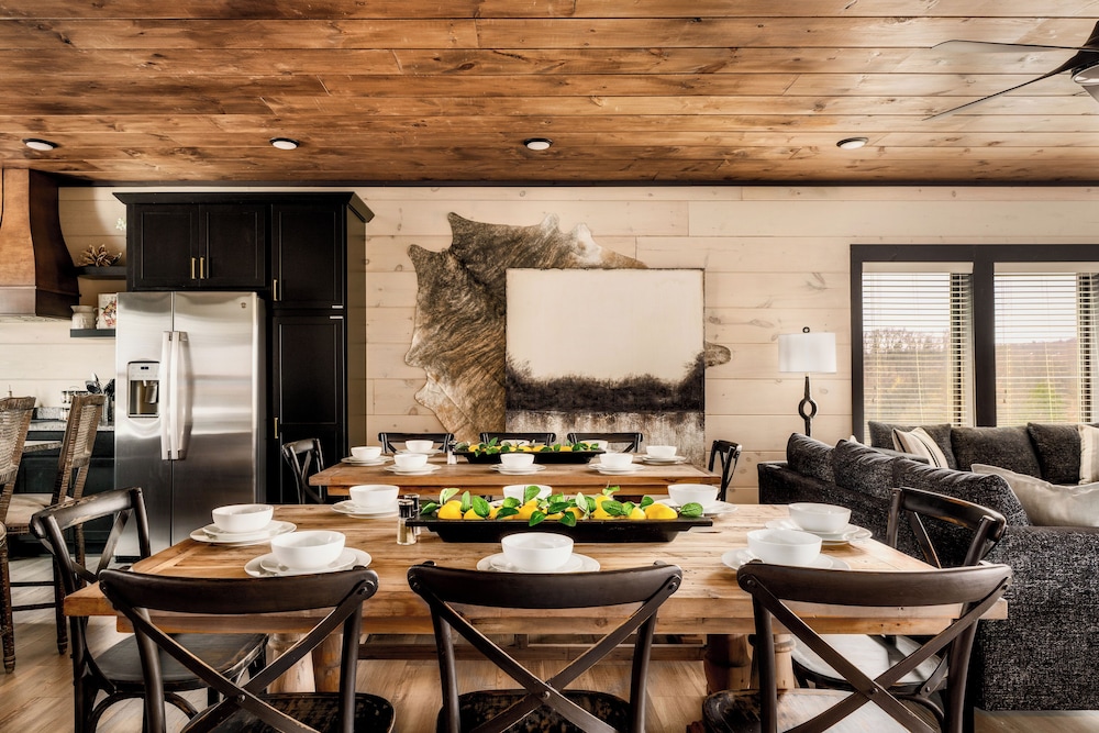 Smith Creek Reserve Luxury Cabins