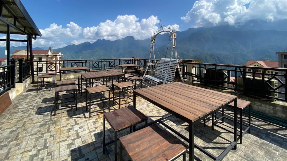 D Home sapa