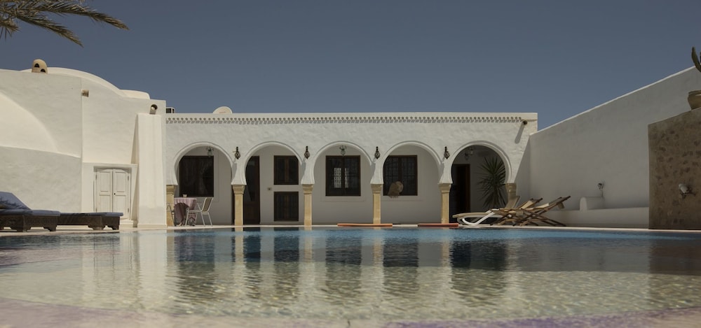 Maison Leila