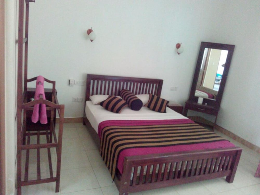 Shadow Inn Guest House Ella