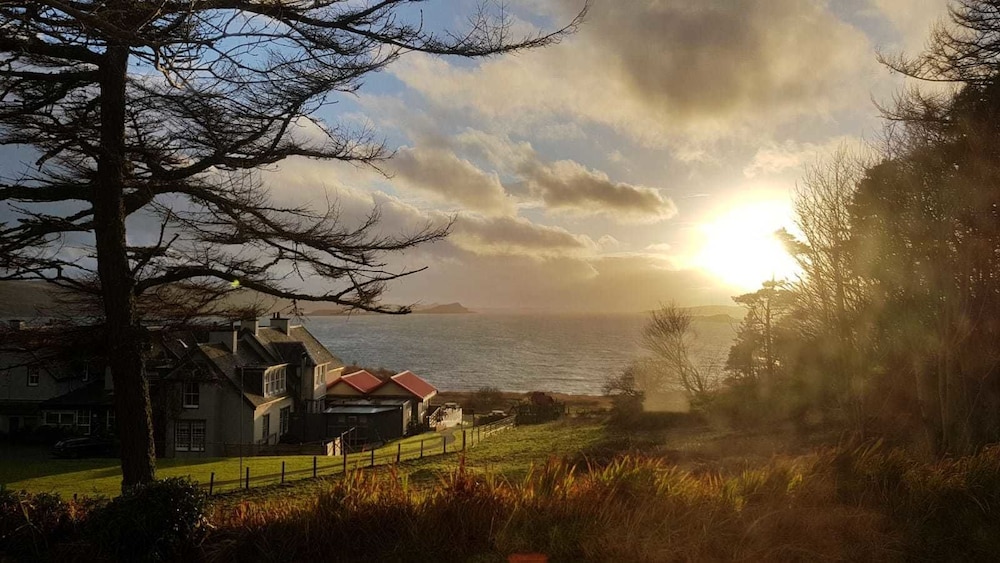 The Old Cottage, 写真 44
