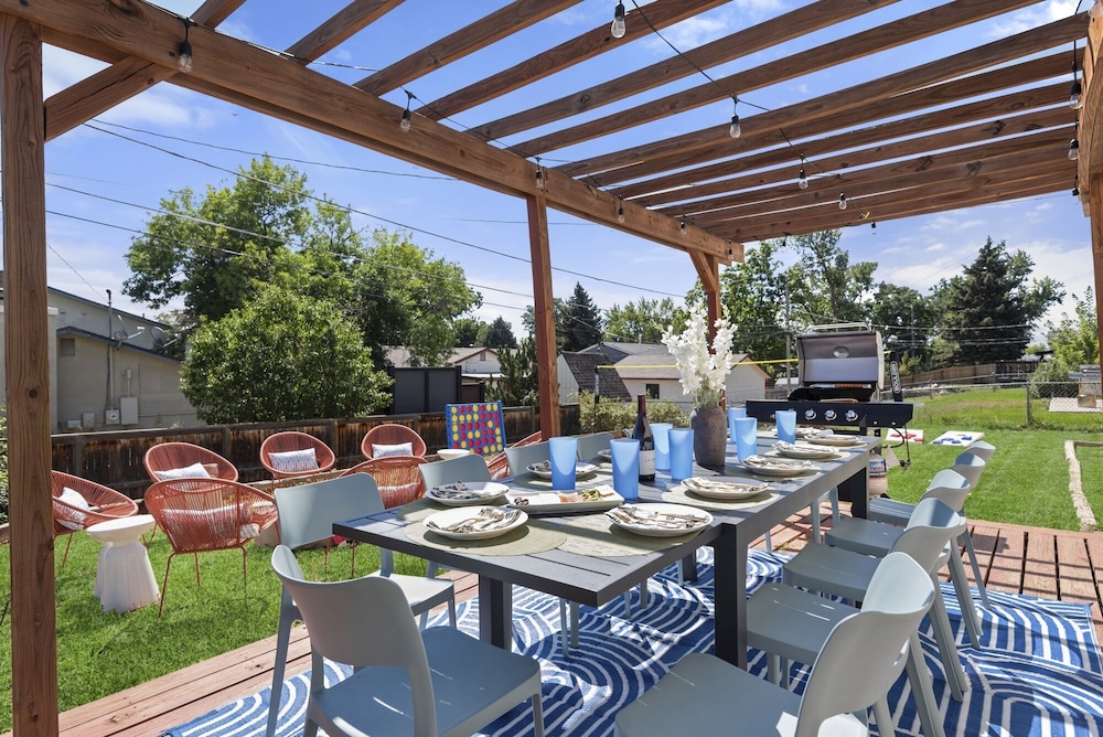 Family-friendly Arvada Getaway With Games Galore 4 Bedroom Home