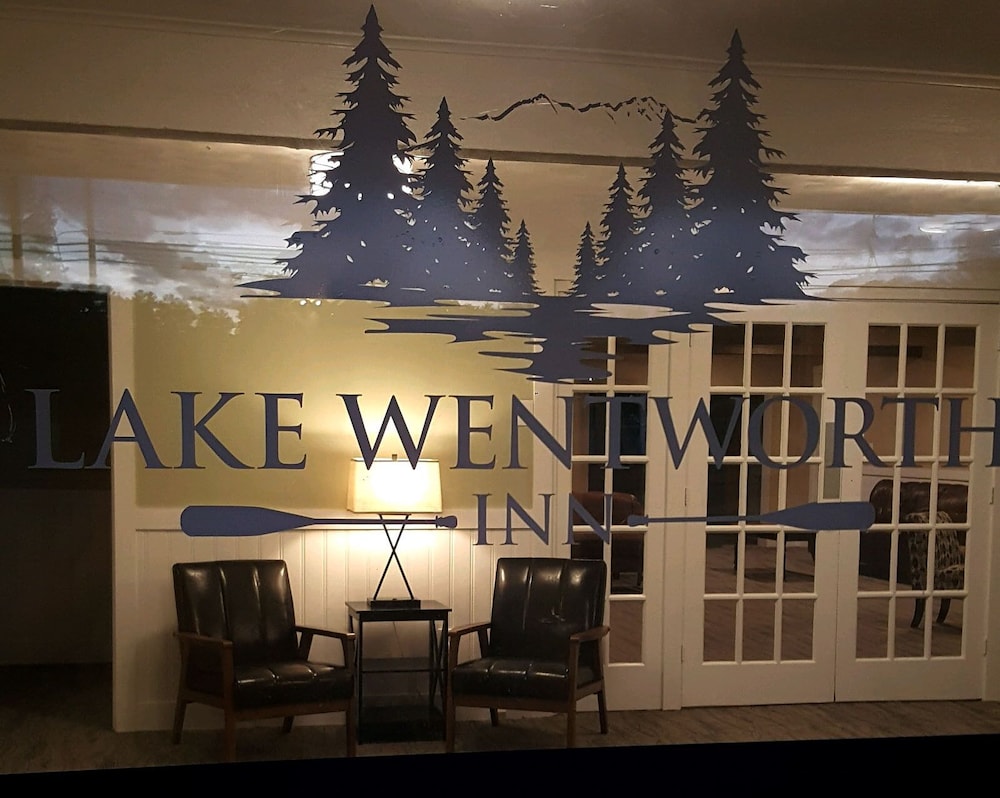 Lake Wentworth Inn view 4