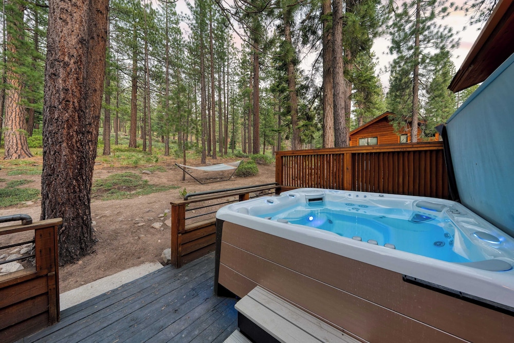 Northstar Haven Cozy-chic Retreat Near Lake Tahoe & Downtown Truckee
